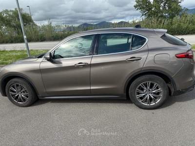 Alfa Romeo Stelvio Executive full optional Bronzo usata Pisa