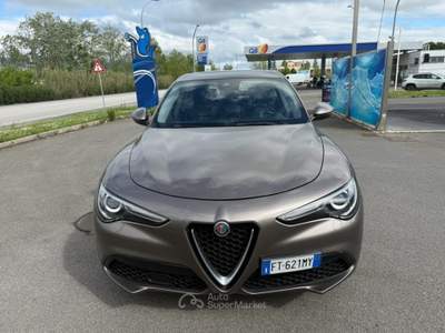 Alfa Romeo Stelvio Executive full optional Bronzo usata Pisa