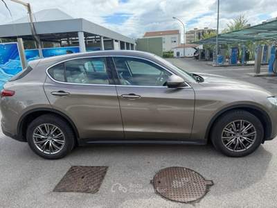 Alfa Romeo Stelvio Executive full optional Bronzo usata Pisa