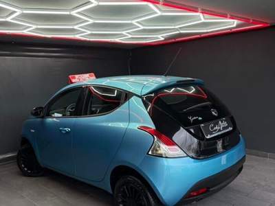 Lancia Ypsilon 0.9 Ben/Metano 84 cv Elefantino 12/2013 Blu/Azzurro usata Teverola