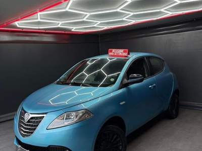 Lancia Ypsilon 0.9 Ben/Metano 84 cv Elefantino 12/2013 Blu/Azzurro usata Teverola