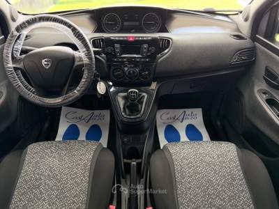 Lancia Ypsilon Gold 12/2020 Bianco usata Teverola
