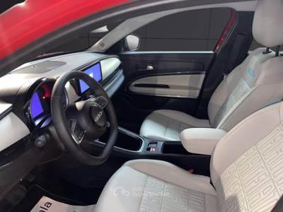 Fiat 600 Hybrid 100 CV DCT MHEV La Prima Rosso usata Napoli