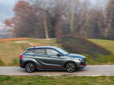 Cirelli 2 1.5 Bi-Fuel Gpl Plus CVT Nero usata Genova