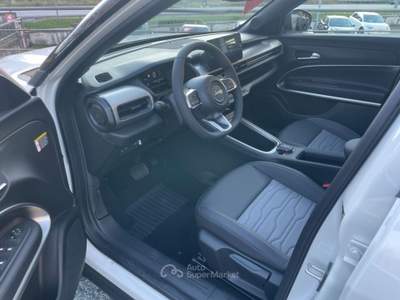 Jeep Avenger 1.2Turbo 145CV MHEV 4xe Upland+TETTO+INFO&CONV.PAC Bianco usata Arsago Seprio