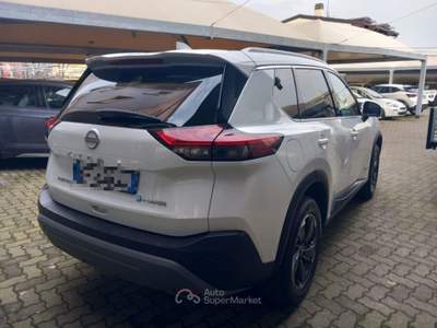 Nissan X-Trail e-Power e-4orce 214CV 4WD 7 posti N-Connecta Bianco usata VAREDO