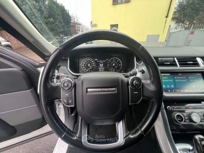 Land Rover Range Rover Sport Land Rover Range Rover Sport 3.0 TDV6 HSE Dynamic #8208 Bianco usata Saronno