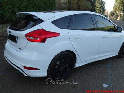 Ford Focus 1.0 ecoboost ST-Line s&amp;s 125cv Bianco usata Buccinasco