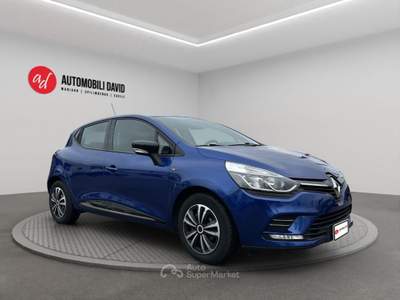 Renault Clio TCe 12V 90 CV GPL 5 porte Moschino Zen Blu/Azzurro usata Maniago