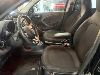 Smart ForFour auto in ottime condizione Nero usata Curti