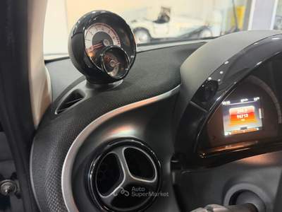 Smart ForFour auto in ottime condizione Nero usata Curti