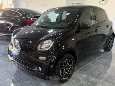 Smart ForFour auto in ottime condizione Nero usata Curti