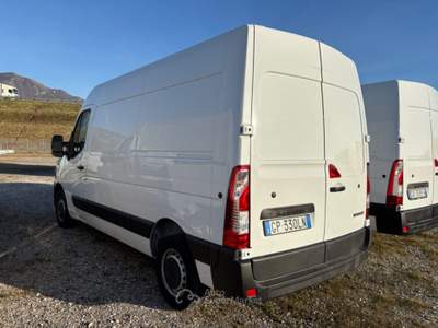 Renault Master T35 2.3 dCi 135 PM-TM Furgone Bianco usata Gemona del Friuli