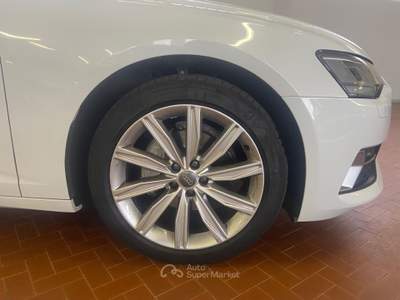 Audi A6 avant 40 2.0 tdi mhev business plus s-tronic Bianco usata Bollengo