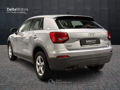 Audi Q2  -  35 tdi quattro s tronic business Argento usata Montecosaro