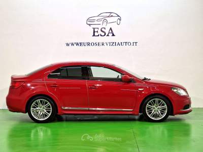 Suzuki Kizashi Kizashi GPL  2.4 Sport 4wd 178cv cvt Rosso usata Brescia