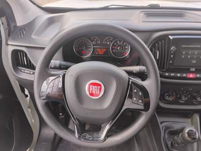 Fiat Doblò cargo 1.6 DIESEL Lounge S&amp;S.3 POSTI Bianco usata San Nicolò