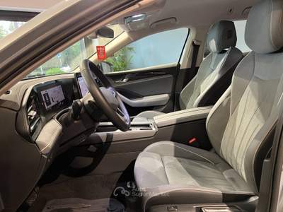 Volkswagen Passat SCR DSG Grigio usata Angri