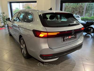 Volkswagen Passat SCR DSG Grigio usata Angri