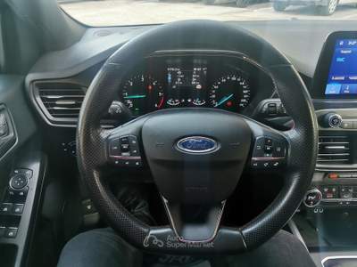 Ford Focus EcoBlue 120cv 5p. ST-Line Blu/Azzurro usata Cercola