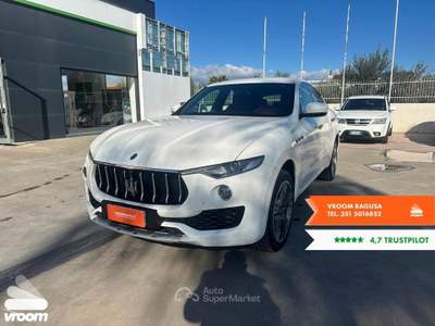 Maserati Levante Levante V6 Diesel AWD Bianco usata Comiso