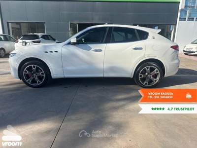 Maserati Levante Levante V6 Diesel AWD Bianco usata Comiso