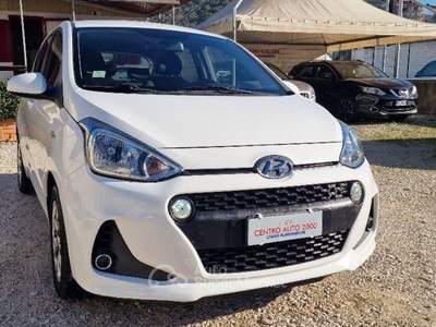 Hyundai i10 1.0 LPGI Econext Login Bianco usata Napoli