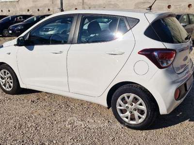 Hyundai i10 1.0 LPGI Econext Login Bianco usata Napoli