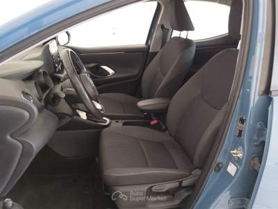 Toyota Yaris Yaris 1.5 hybrid 5 porte trend Blu/Azzurro usata Pisa