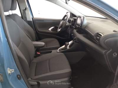Toyota Yaris Yaris 1.5 hybrid 5 porte trend Blu/Azzurro usata Pisa