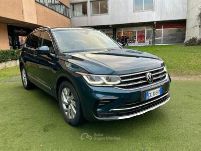 Volkswagen Tiguan 1.5 TSI 150CV DSG ACT Elegance UNIPROP. 79500KM Blu/Azzurro usata Curno