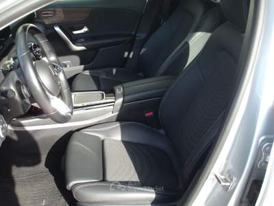 Mercedes-Benz Classe A A 180 d AMG Line Advanced Plus auto Argento usata Pomezia