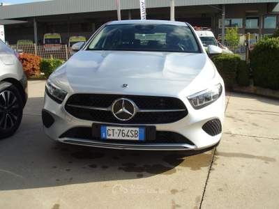 Mercedes-Benz Classe A A 180 d AMG Line Advanced Plus auto Argento usata Pomezia