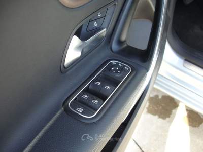 Mercedes-Benz Classe A A 180 d AMG Line Advanced Plus auto Argento usata Pomezia