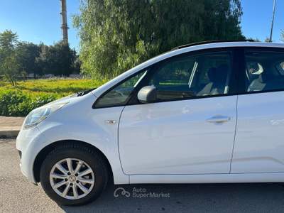 Kia Venga 1.4 BENZINA 2013 - TETTO PANORAMICO Bianco usata Terlizzi