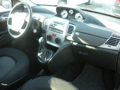 Lancia Ypsilon NEOPATENTATI Argento usata Frosinone
