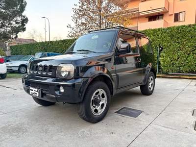 Suzuki Jimny Jimny 1.3 4wd - Gancio - A\C - Storico Nero usata Seregno