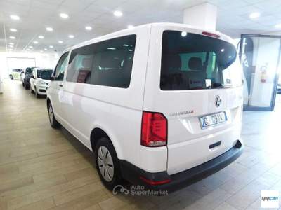 Volkswagen Multivan 2.0 TDI 110 CV T6 P.C. TRENDLINE  Bianco usata Isola del Liri