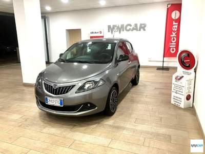Lancia Ypsilon LANCIA Ypsilon 1.0 FireFly 5p.S&S Hybrid Gold Grigio usata Isola del Liri