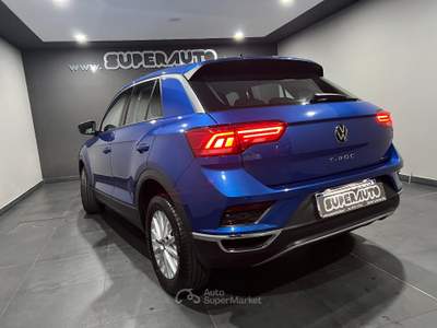Volkswagen T-Roc 2.0 TDI SCR 150 CV DSG 4MOTION Advanced BlueMot. Blu/Azzurro usata Atena lucana