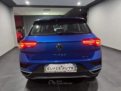 Volkswagen T-Roc 2.0 TDI SCR 150 CV DSG 4MOTION Advanced BlueMot. Blu/Azzurro usata Atena lucana