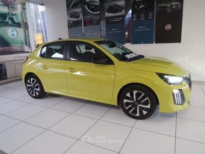 Peugeot 208 PureTech 100Cv Active VARI COLORI Giallo usata Venezia