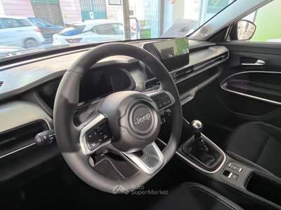 Jeep Avenger Avenger 1.2 Turbo 100 CV Summit Nero usata Novara