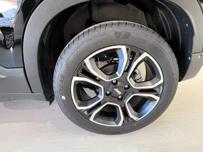 Jeep Avenger Avenger 1.2 Turbo 100 CV Summit Nero usata Novara