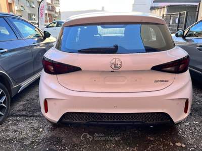 MG3 MG3 1.5 Comfort Bianco usata Novara