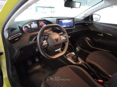 Peugeot 208 PureTech 100Cv Active VARI COLORI Giallo usata Venezia