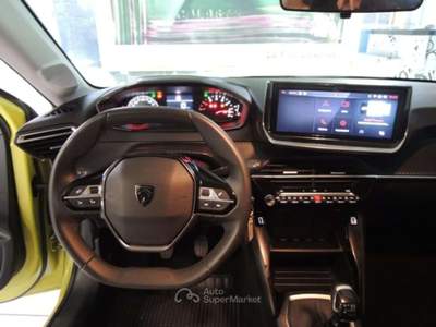Peugeot 208 PureTech 100Cv Active VARI COLORI Giallo usata Venezia