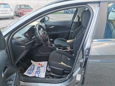 Fiat Tipo Mjt 120cv S&S SW Easy Business Grigio usata Cercola