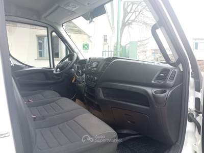 Iveco Daily allestimento Centina Telone Nuovo Bianco usata Mede
