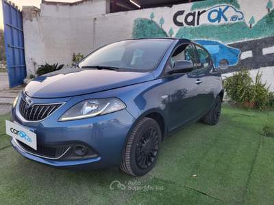 Lancia Ypsilon LANCIA YPSILON 1.0 HYBRID SILVER Blu/Azzurro usata Bari